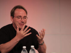 Linus Torvalds recua: LLMs geram mais código genérico do que produtividade real ia