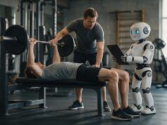 OpenGym: Servidor Opensource dos seus treinos Homem fazendo supino com acompanhamento de personal e robô com prancheta